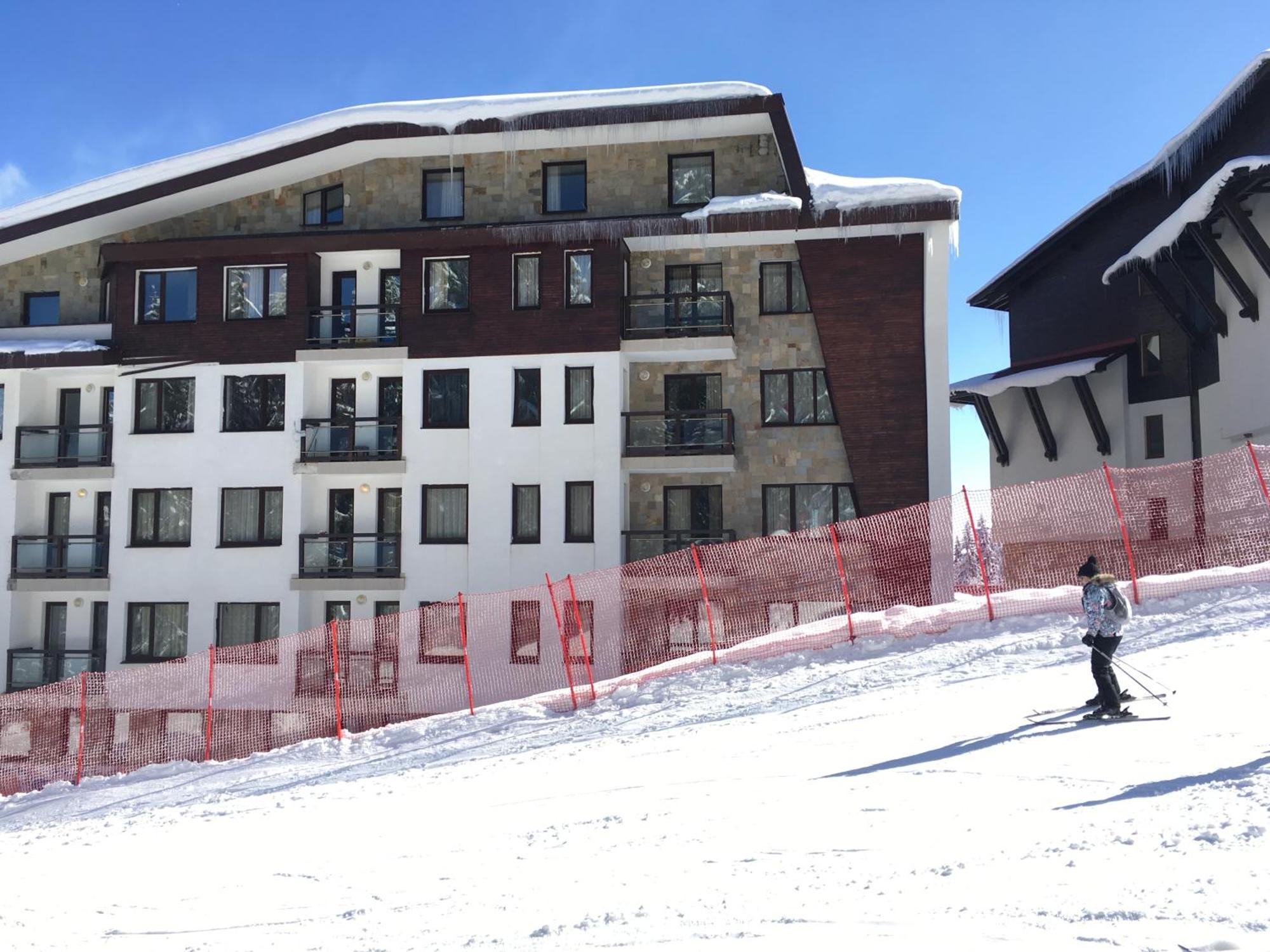 Stenata Huge Ski To Door Apartment Пампорово Екстериор снимка
