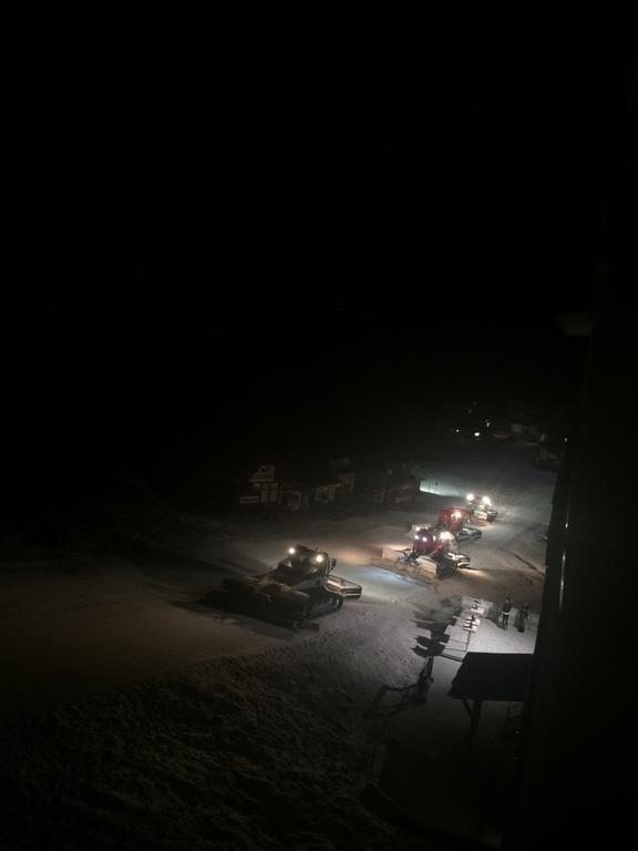 Stenata Huge Ski To Door Apartment Пампорово Екстериор снимка