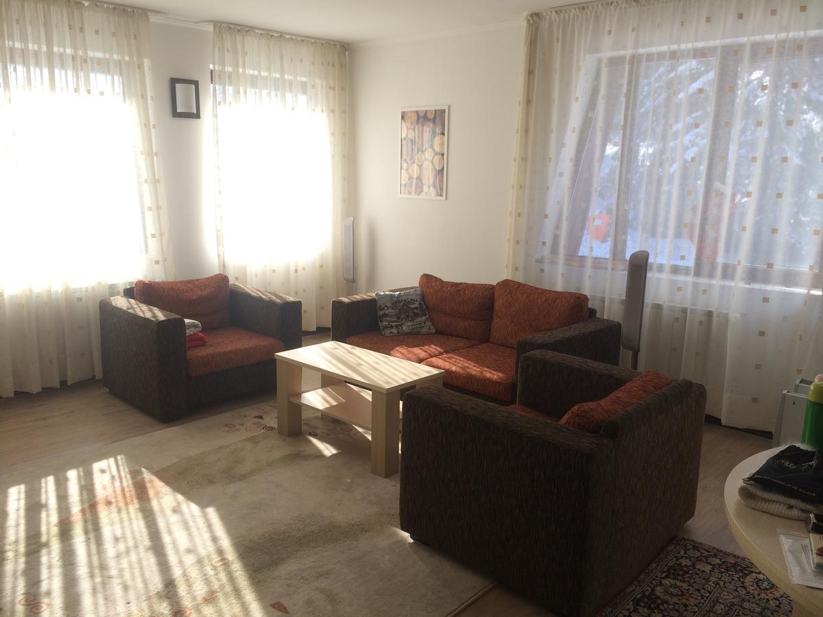 Stenata Huge Ski To Door Apartment Пампорово Екстериор снимка